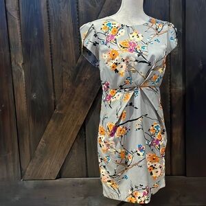 Darling floral grey dress